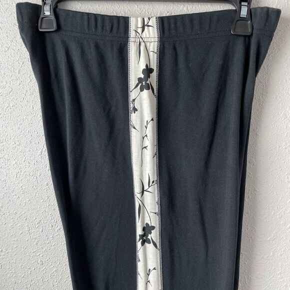 Passports Black Sweatpants Size M - Picture 2 of 8
